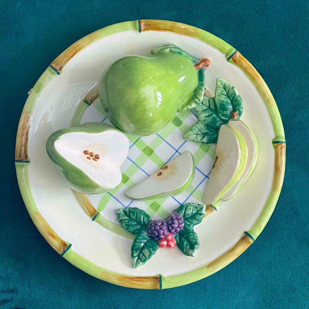 Decorative wall plate - Vintage